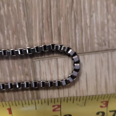 (2) Fashion Necklaces - Long Box Chain and Beaded Collar Style