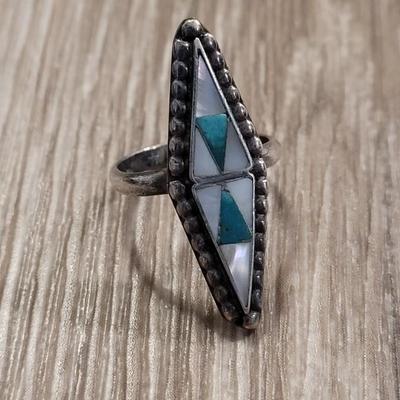 Vintage Sterling Mother of Pearl & Turquoise Inlay Ring