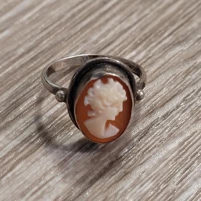 Antique 800 Silver and Carved Cameo Ring