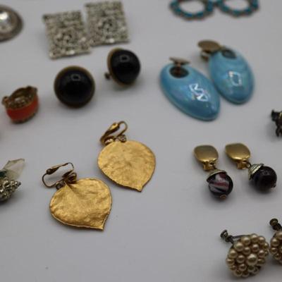 Costume Jewelry Clip On Earrings (50 Pairs)