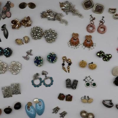 Costume Jewelry Clip On Earrings (50 Pairs)