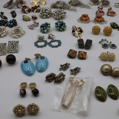 Costume Jewelry Clip On Earrings (50 Pairs)