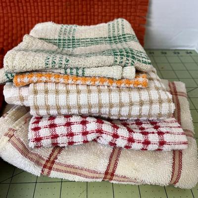 Placemats & Dish Towels