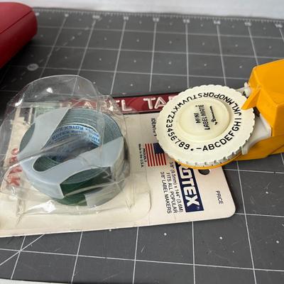 Dymo Manual Labeler Bundle