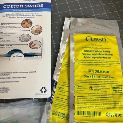 Bandaid & Q-Tips Bundle