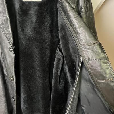 The Leather Shop Coat - Size 40 Reg