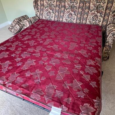 LA-Z-BOY ~ Queen Size Tufted Sofa Sleeper