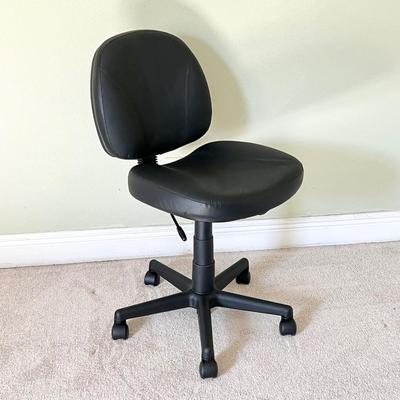 Adjustable Rolling Leather Office Chair