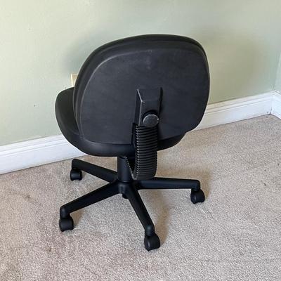 Adjustable Rolling Leather Office Chair