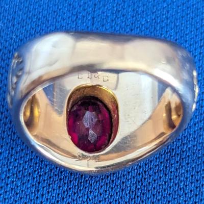 Vintage/Antique US Naval Academy Sweetheart ring 14K solid gold, red stone Bailey Banks & Biddle