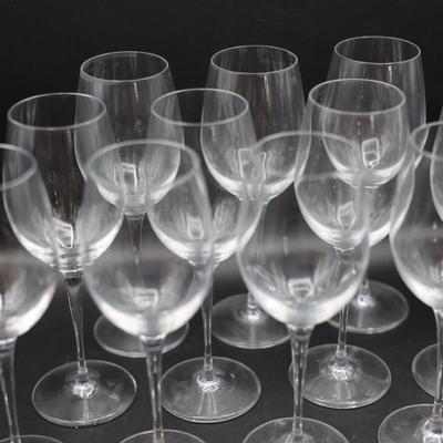 Twelve Stem Wine Glasses (12)