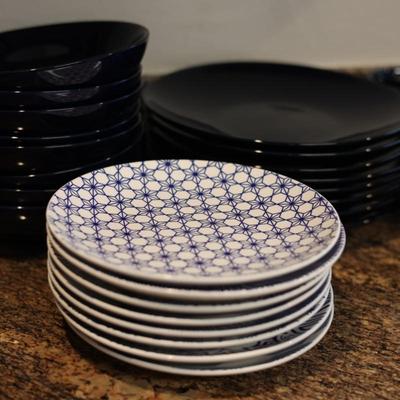 Baum Blue & White Dish Set