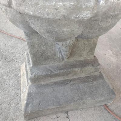 Resin Garden Statue Lion Face Water Fountain