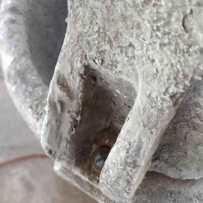 Resin Garden Statue Lion Face Water Fountain