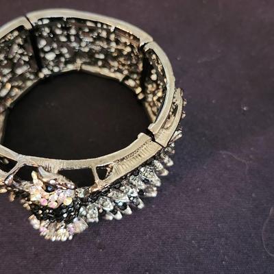 Eagle Bangle