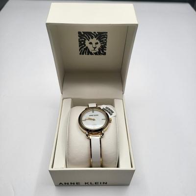 NIB Anne Klein Women's Watch Genuine Diamond