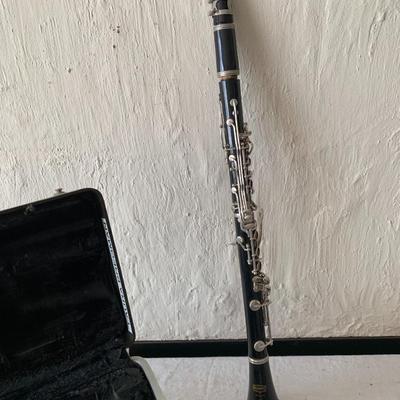 Vintage Beginners Used Selmer Bundy Clarinet w Hard Case