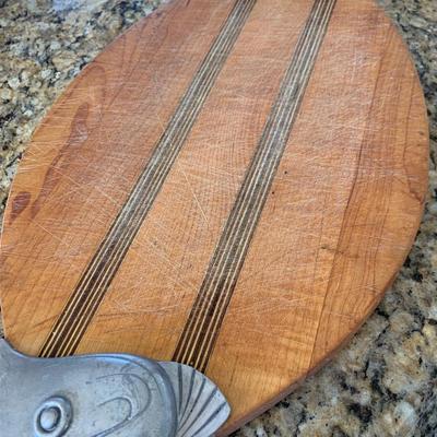 Large Wood/Metal Fish Cutting Board