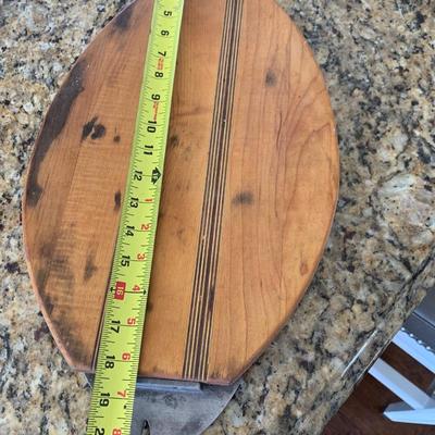 Large Wood/Metal Fish Cutting Board