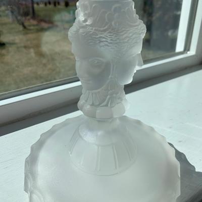 Raised Cake Plate Frosted Base
