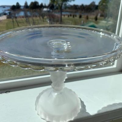 Raised Cake Plate Frosted Base