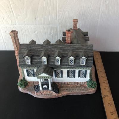 LOT 6X: 1997 Lang & Wise Collectibles Colonial Williamsburg #2 