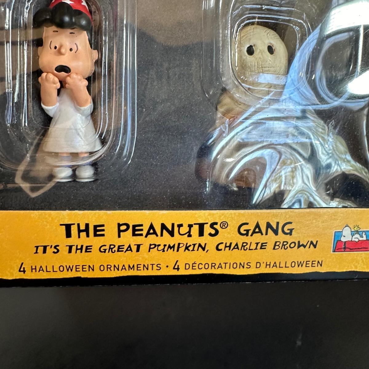 LOT 123L: Vintage Department 56 Peanuts Halloween Party