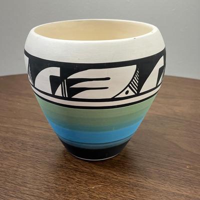 LOT 161K: Signed Ute Indian Pottery Native American Vase