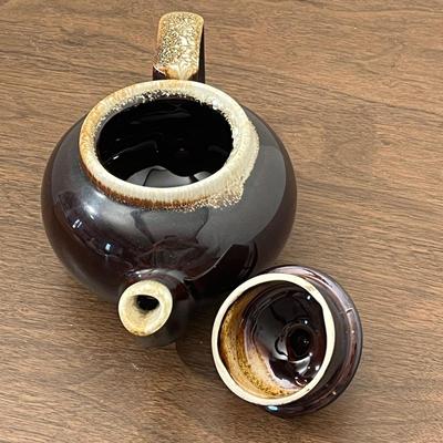 LOT 165K: Vintage Pfaltzgraff USA Brown Drip Stoneware Teapot