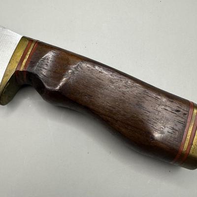 Arthur Fulmer Hunting Knife With Designed Blade & Leather Sheath