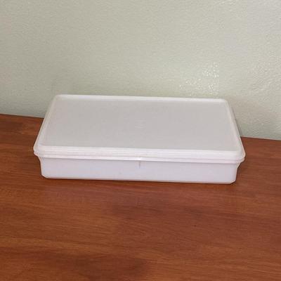 TUPPERWARE ~ 21 Pieces
