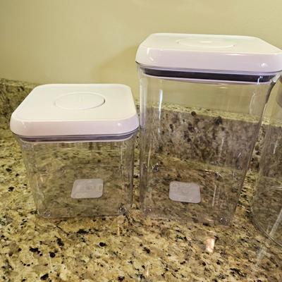 Six Canisters with Lids (DR-DW)