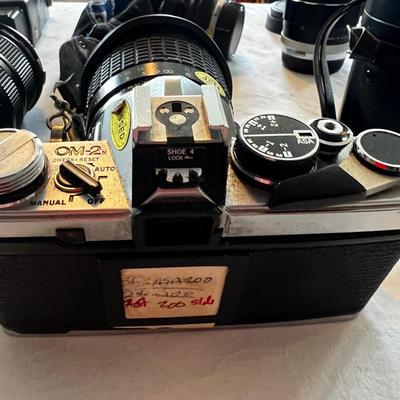 U725 Olympus OM-2N Camera Lot w/ Attachments & Accessories