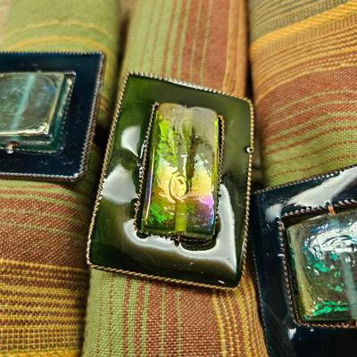 Assortment of Placemats, Napkins and Napkin Rings (DR-DW)