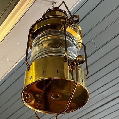 N734 Vintage Brass Nautical Ships Lantern