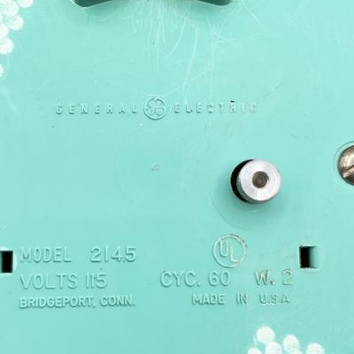 GENERAL ELECTRIC ~ Retro Teal Wall Clock ~ *Read Details