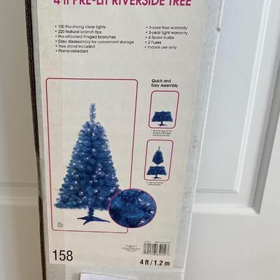 4’ Christmas Tree