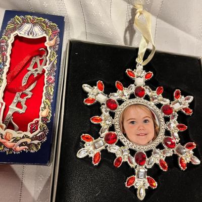 More neat ornaments