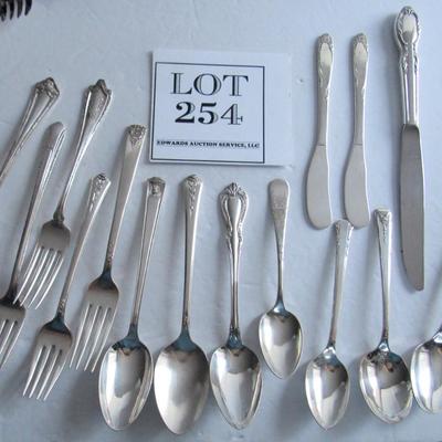 Vintage Silver Plate Lot, Misc Pieces and Patterns