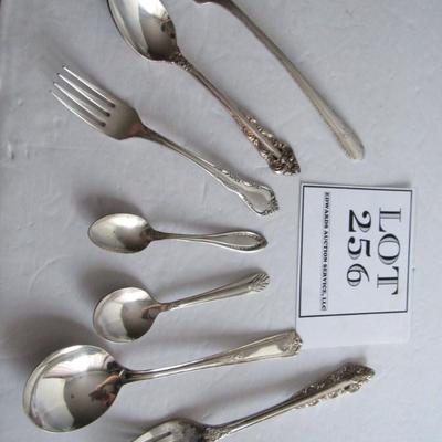 Misc Lot of Silver Plate Flatware, Read Description