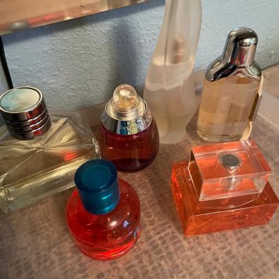 Tray of perfume