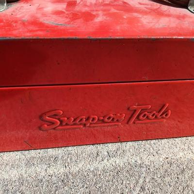 Vintage SNAP-ON tools corp. Torque wrench with metal storage box