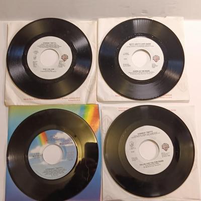 Vinyl record Albums -Nitty Gritty Dirt band - Conway Twitty 45RPM Records