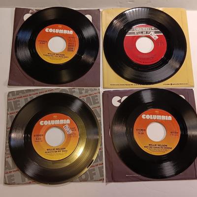 Vinyl record Albums -Willie Nelson 45RPM Records