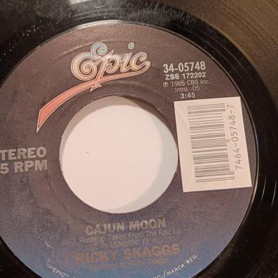 Vinyl record Albums -Nitty Gritty dirt band - Ricky Skaggs - Charlie Pride and more 45RPM Records