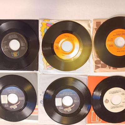 Vinyl record Albums -Nitty Gritty dirt band - Ricky Skaggs - Charlie Pride and more 45RPM Records