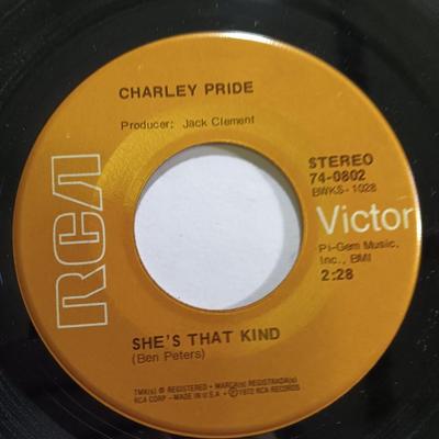 Vinyl record Albums -Nitty Gritty dirt band - Ricky Skaggs - Charlie Pride and more 45RPM Records