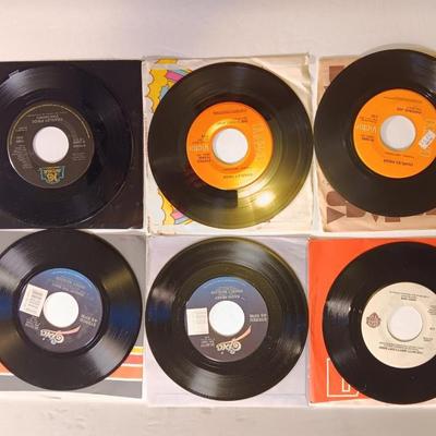 Vinyl record Albums -Nitty Gritty dirt band - Ricky Skaggs - Charlie Pride and more 45RPM Records