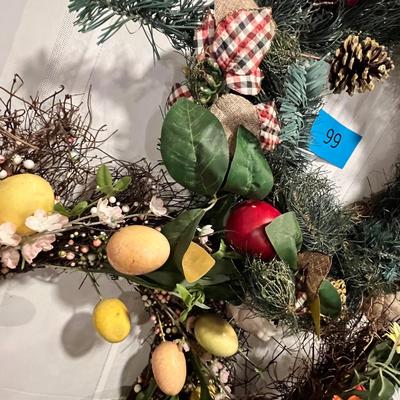 Lot of wreaths