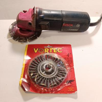 Bosch Angle grinder with Vortec 4" knot wire brush head